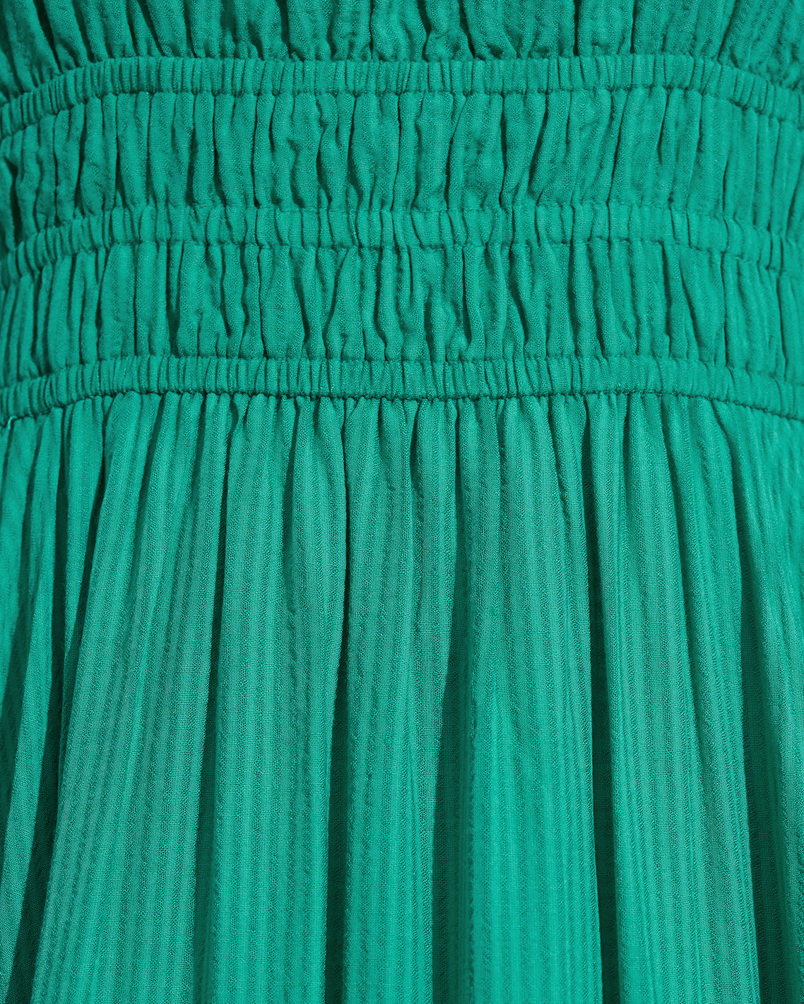 Berkeley Smocked Waist Midi Dress in Green | Draper James Best Price