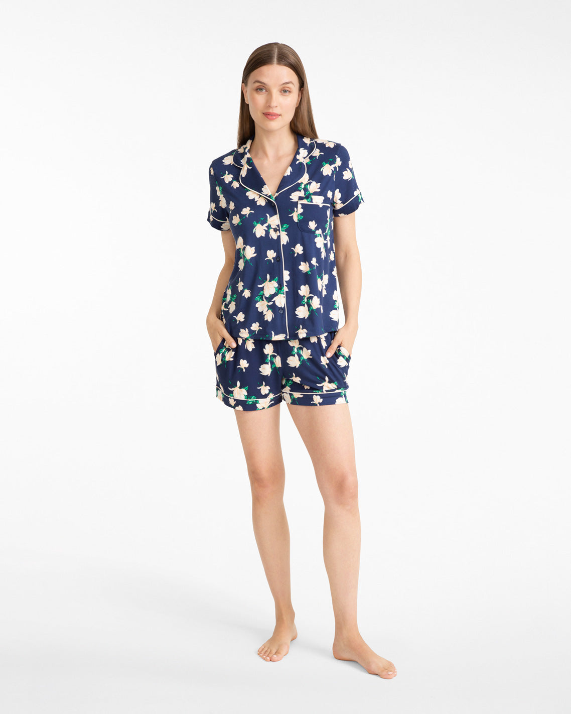 Sara Pajama Set in Navy Magnolia | Draper James Everyday