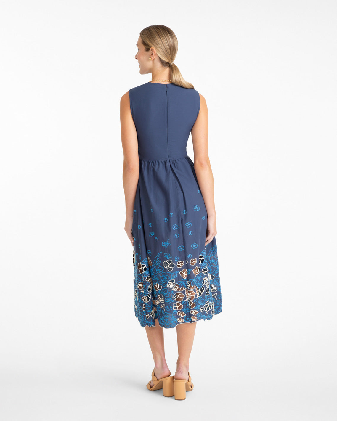 Palmer Dress in Embroidery | Draper James Value