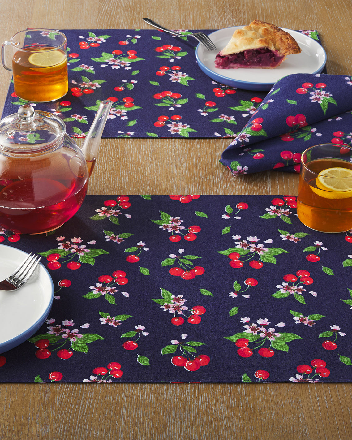 Cherry Blossom Reversible Placemat Set | Draper James Classic