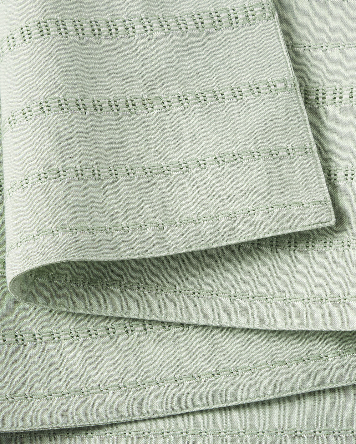 Woven Table Runner in Sage Green | Draper James Trusted