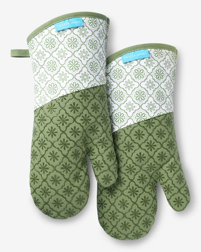 Geometric Floral Silicone Oven Mitt Set in Seafoam | Draper James Best Price