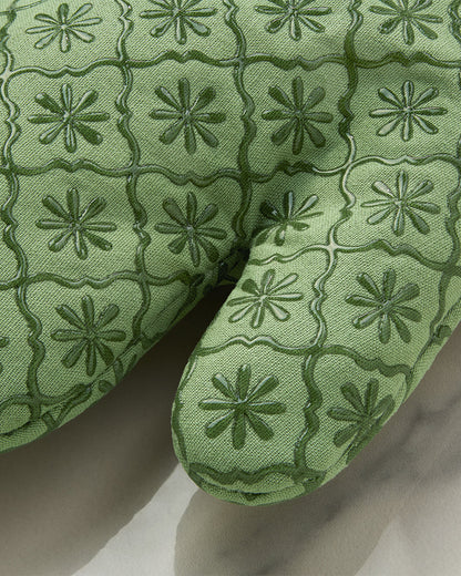 Geometric Floral Silicone Oven Mitt Set in Seafoam | Draper James Best Price