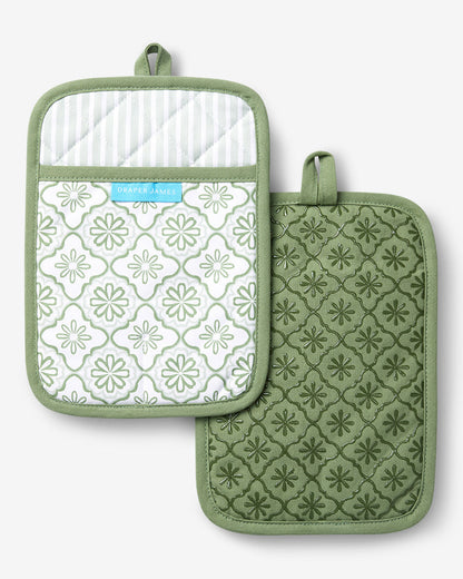 Geometric Floral Pot Holder Set in Seafoam | Draper James Featured