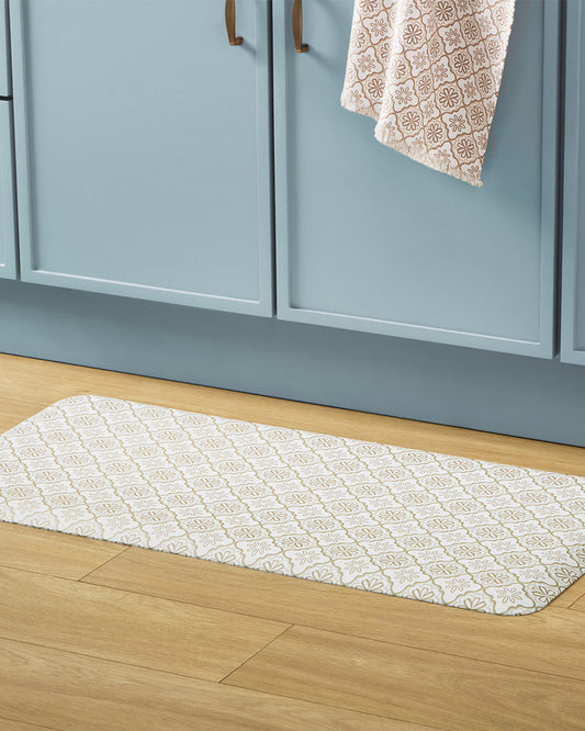 Geometric Floral Kitchen Mat in Natural | Draper James Sale