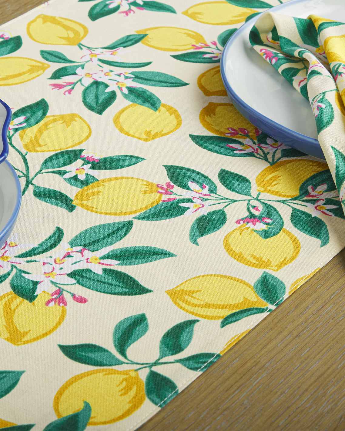 Lemon Blossom Reversible Table Runner | Draper James Premium