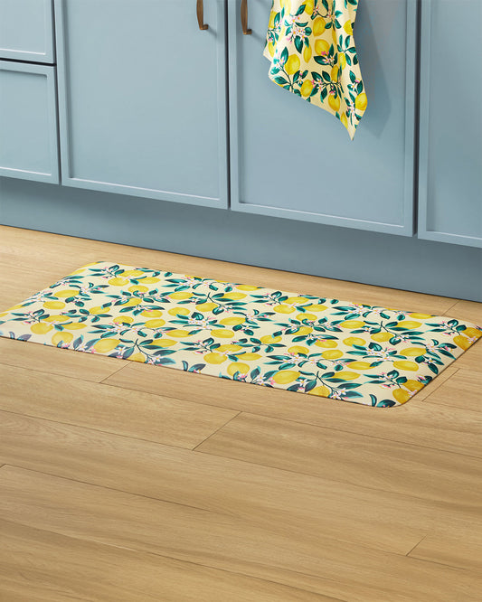 Lemon Blossom Kitchen Mat | Draper James Quality
