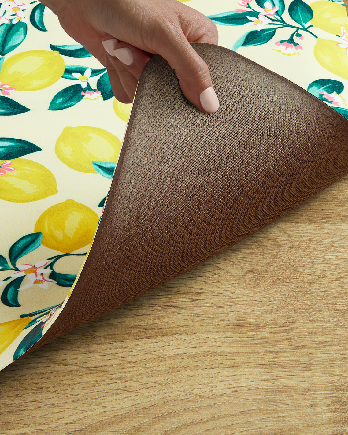 Lemon Blossom Kitchen Mat | Draper James Quality