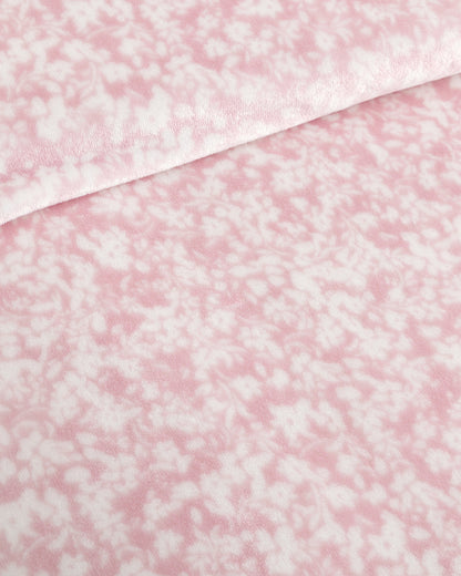Chalk Pink Velvetloft Blanket | Draper James Signature