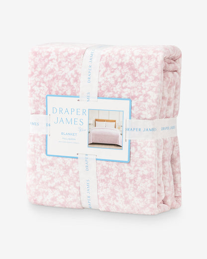 Chalk Pink Velvetloft Blanket | Draper James Signature