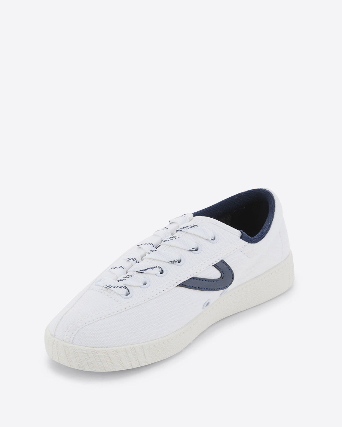 Tretorn Nylite Sneaker – Classic White | Draper James Trending